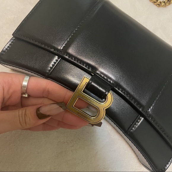 AUTHENTIC - BALENCIAGA Black XS Hourglass Shoulder Bag - Picture 5 of 8